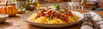 Spaghettikürbis mit Bolognese-Soße